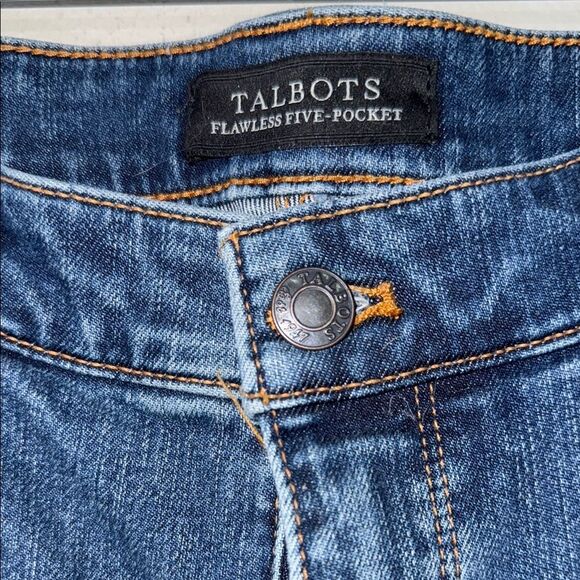 Talbot size 8 flawless five pocket crop jeans - Picture 2 of 13